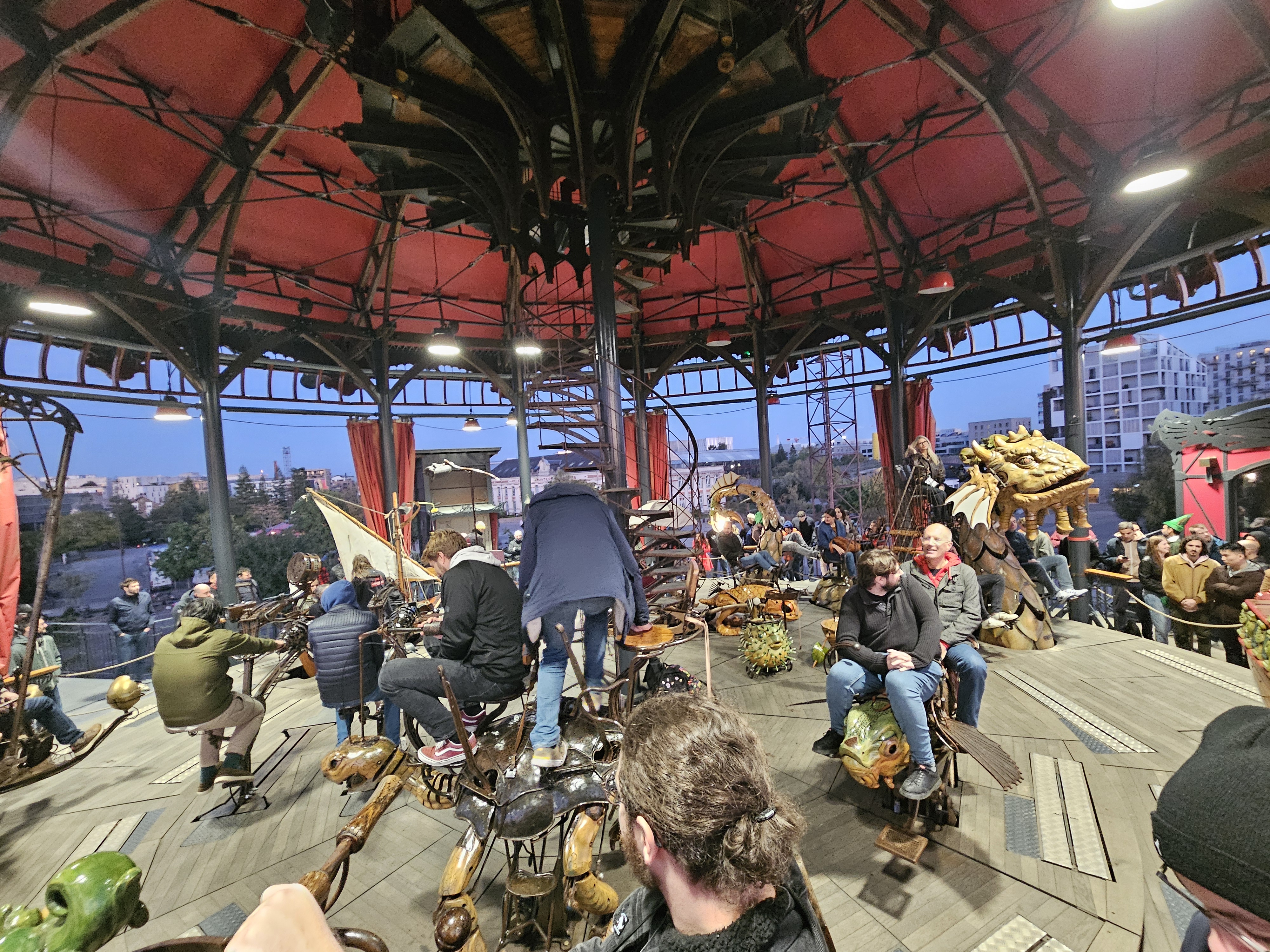 Photo prise sur le carrousel des mondes marins, depuis mon point de vue.