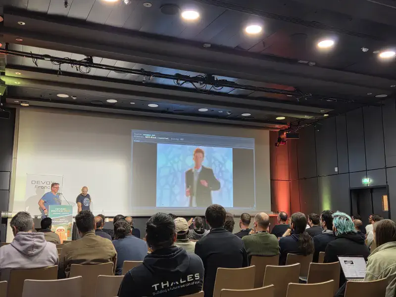 Photo de la conférence TamboUI : making 2026 the Year of Java in the Terminal